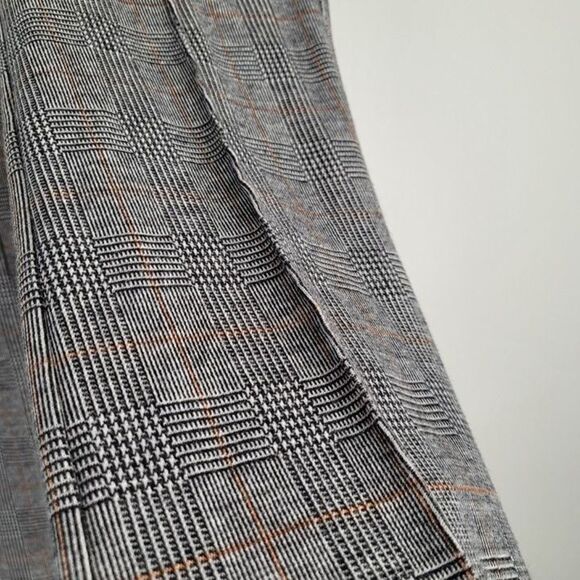 Anthropologie Size S The Essential Crop Flare Stretch Pull On Pants Plaid Gray - Picture 8 of 12
